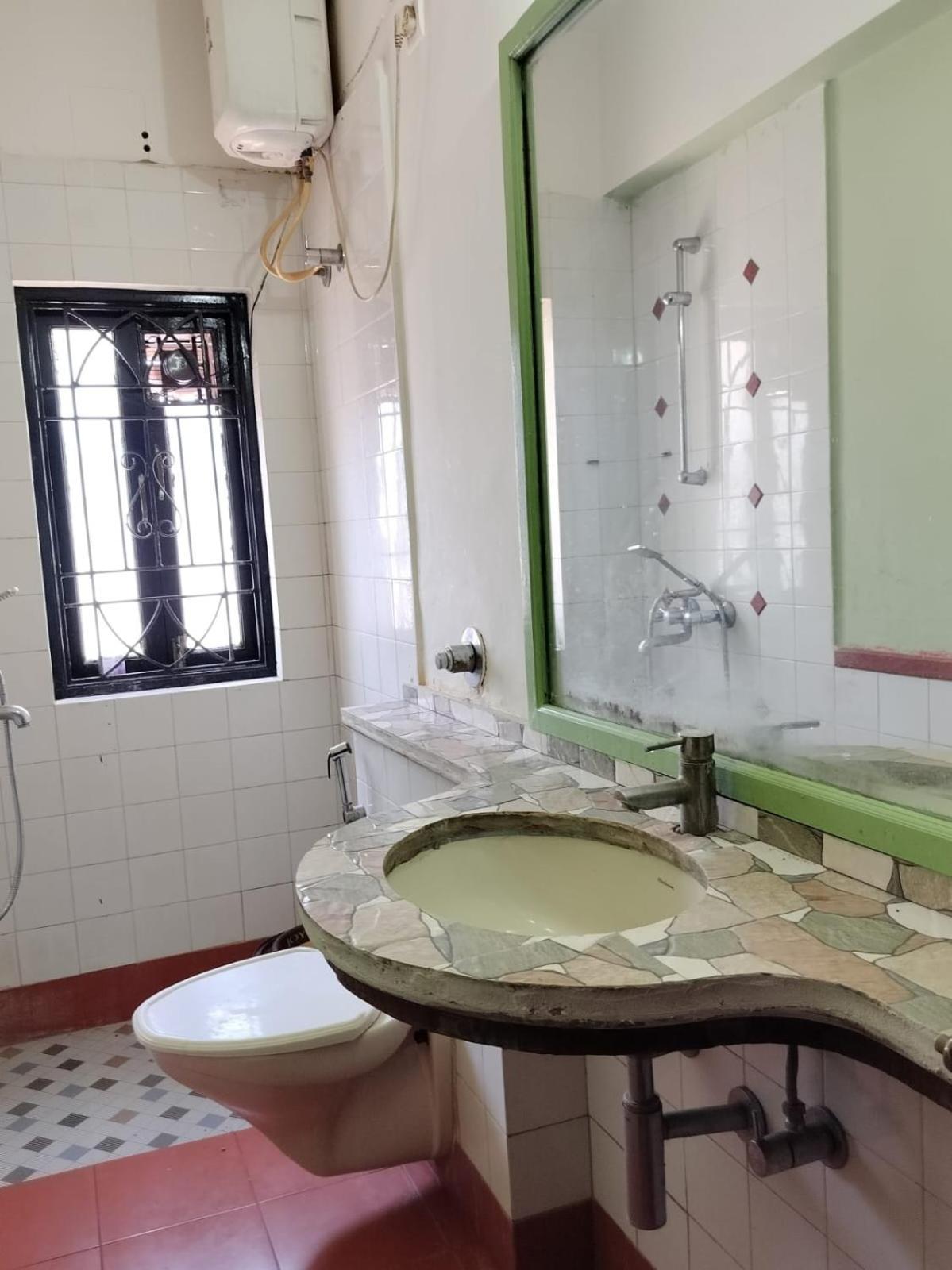 Apartment Goa Yellow House Calangute
