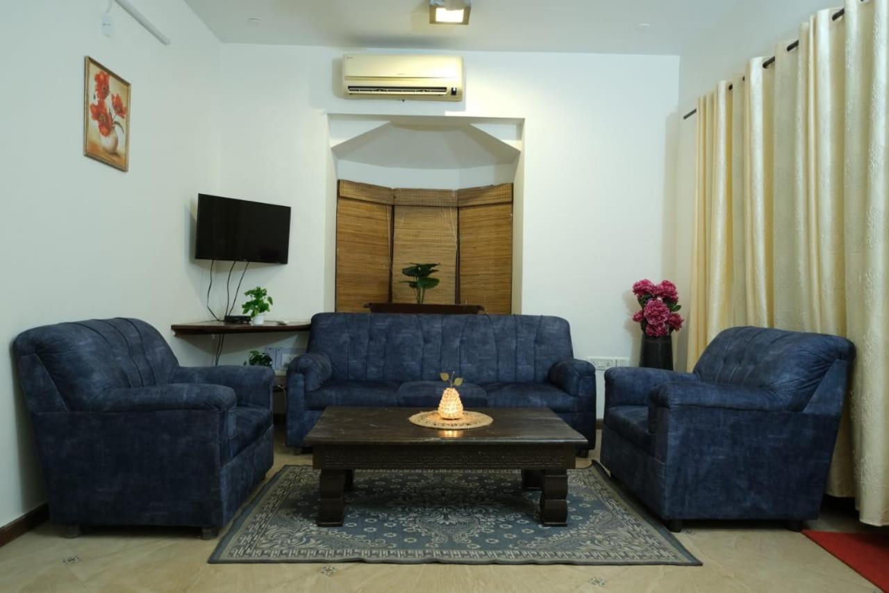 Goa Yellow House